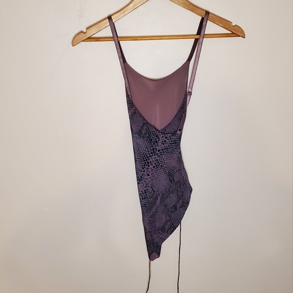 Mauve Purple, and Gray Snakeskin Print Silk Strappy Wrap y2k Tie Top - Picture 5 of 13